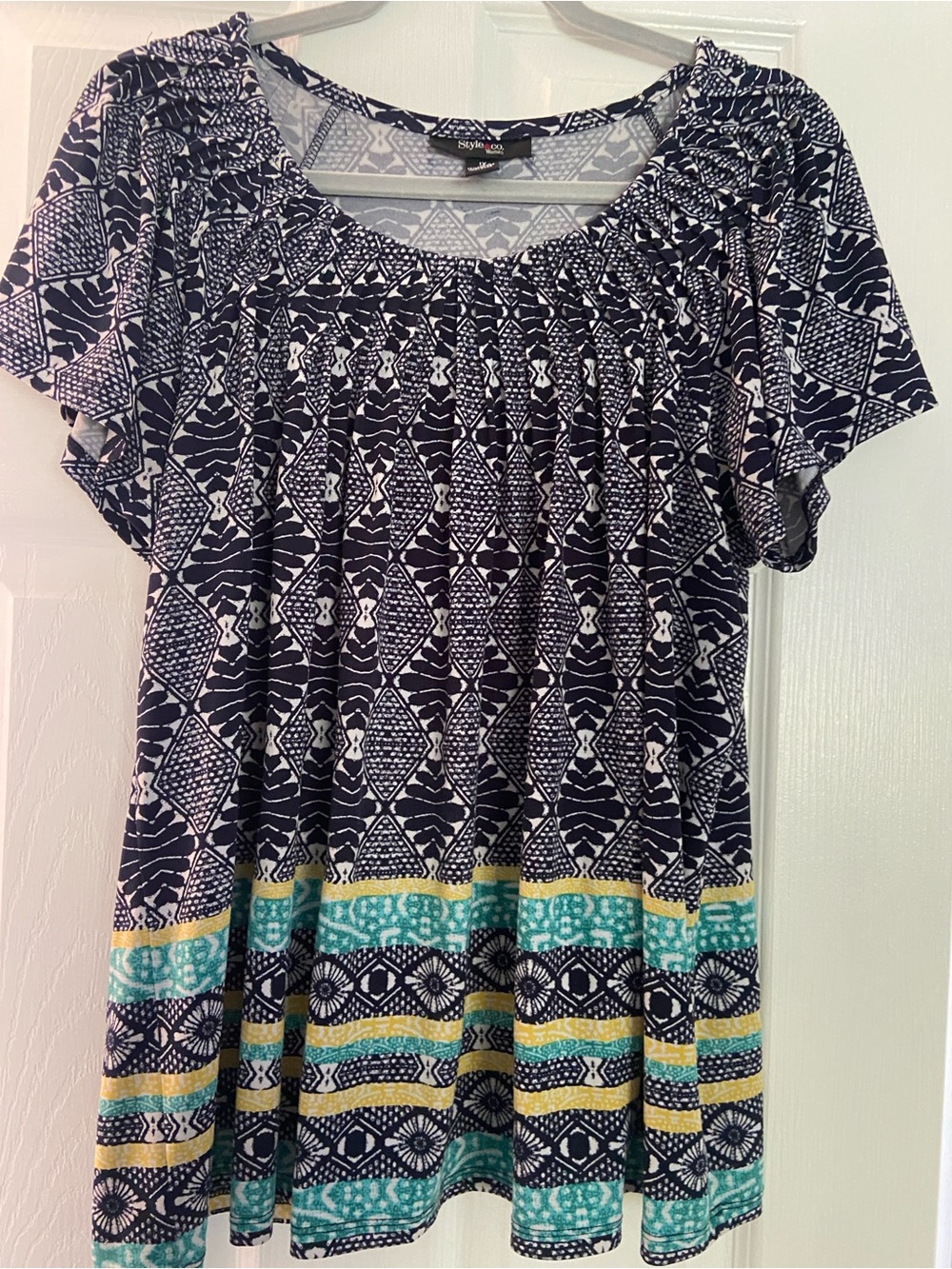 Style & Co. Navy, Teal & Yellow Patterned Short Sleeve Top